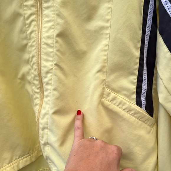 Nike Yellow Lightweight Windbreaker Full Zip Up Mock Neck Jacket Women s XL - Picture 10 of 16